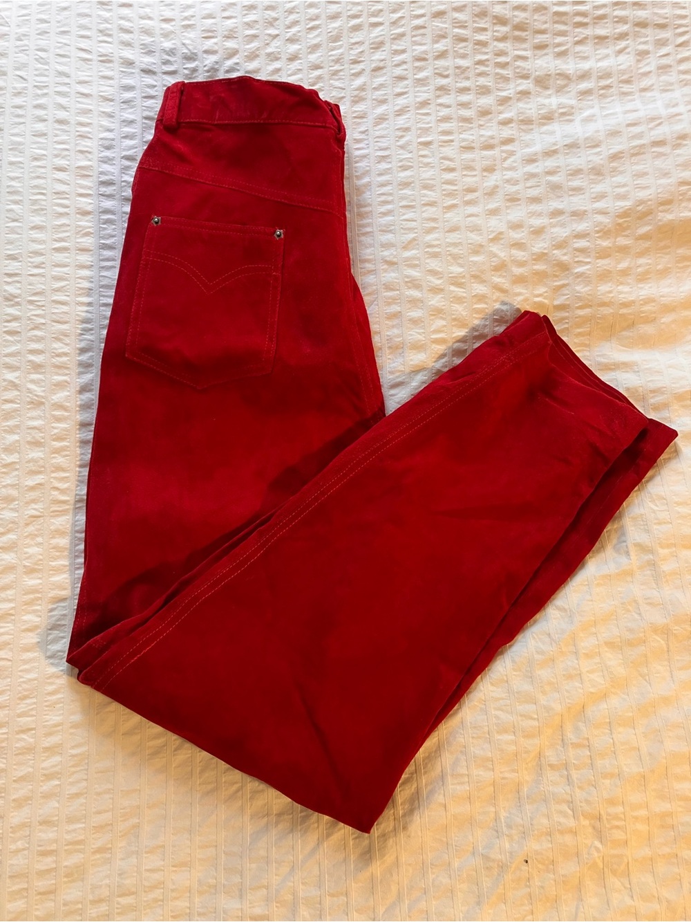 Cedars 100% leather suede vintage cherry red straight leg pants sz 10
